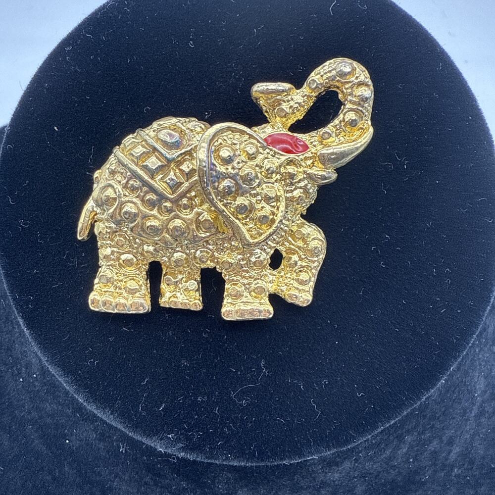 Vintage Jordache Gold Tone Lucky Trunk Up Elephant Red Eye Brooch/Pin READ